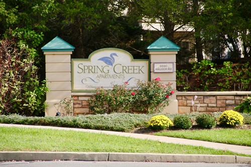 Spring Creek Apartments sign